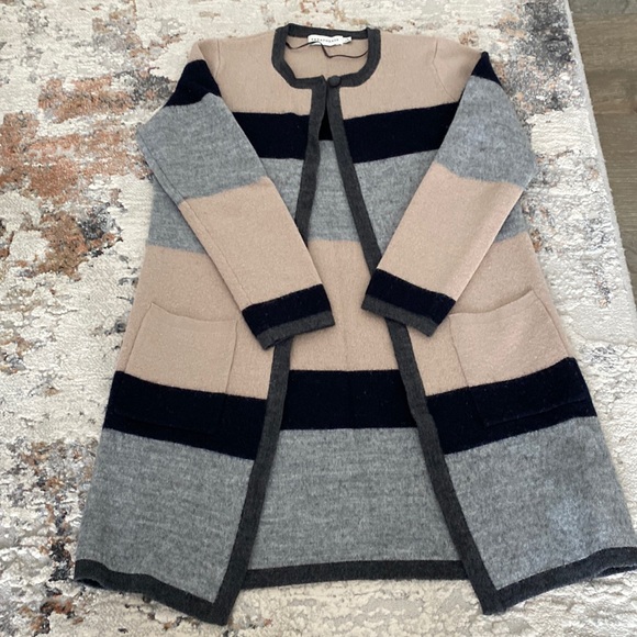 Sweaters - Tri-Color Wool Cardigan - Paraphrase